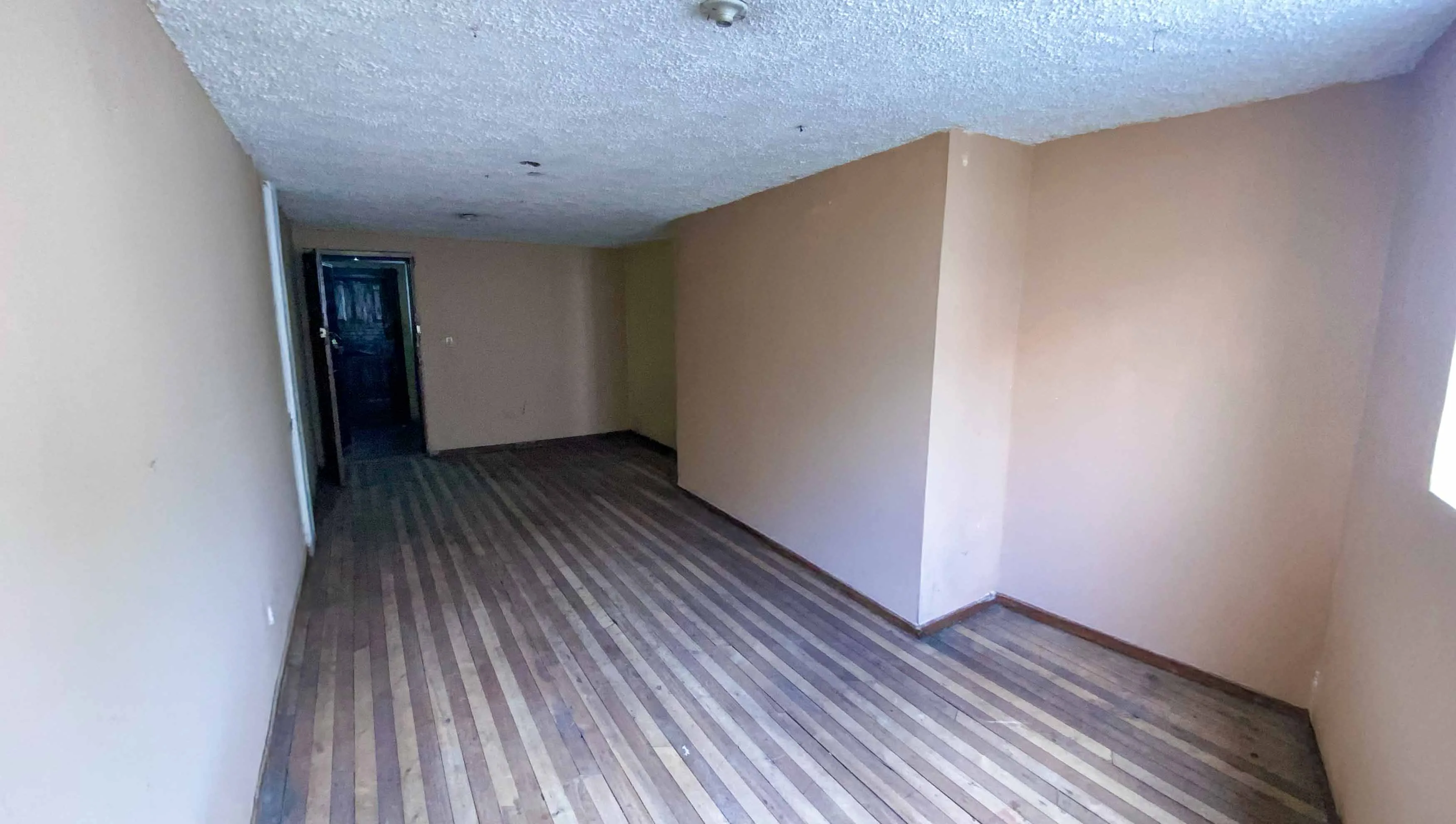 Departamento sector Plaza Urbina, Ambato