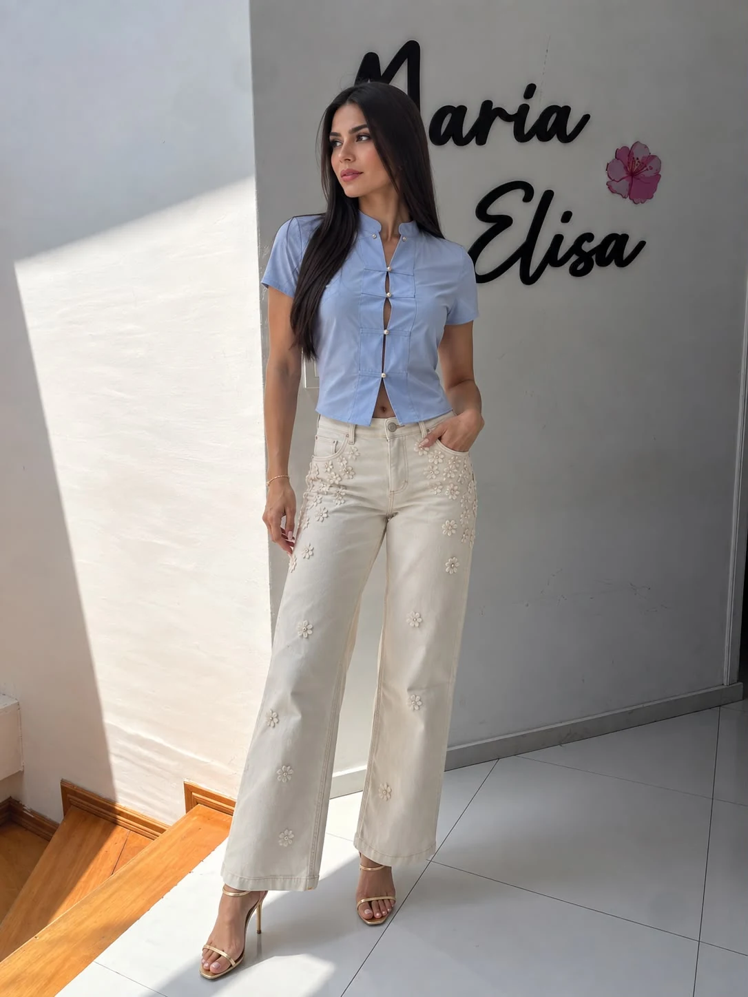 Pantalón Jean Beige con Flores