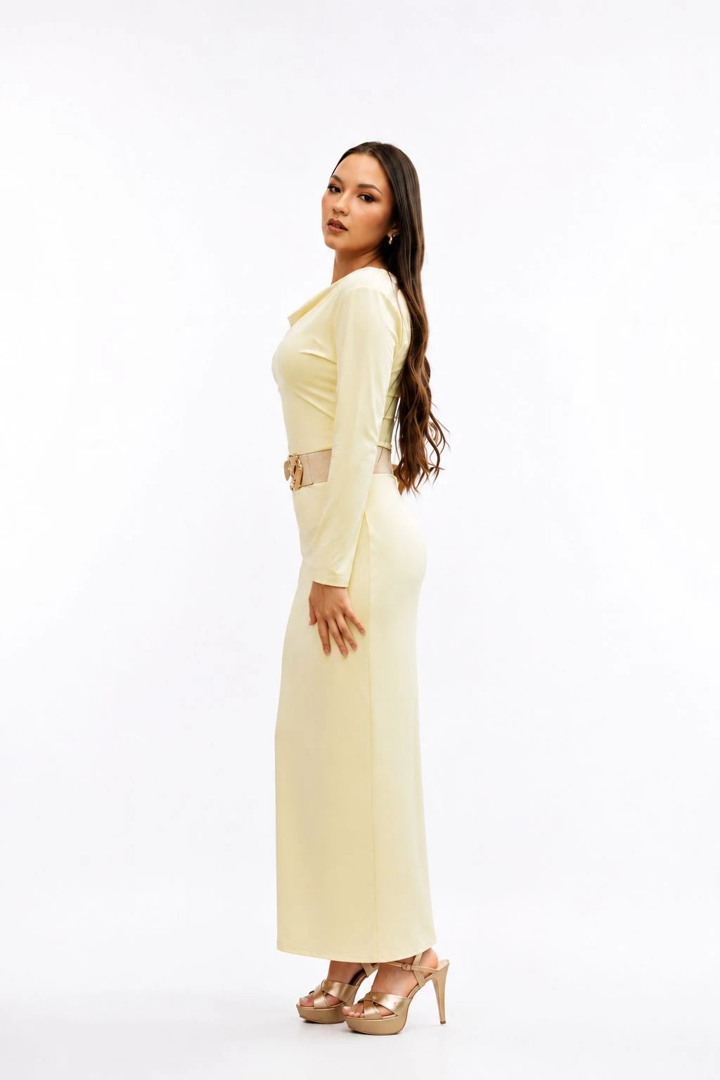 Vestido Crema Manga Larga